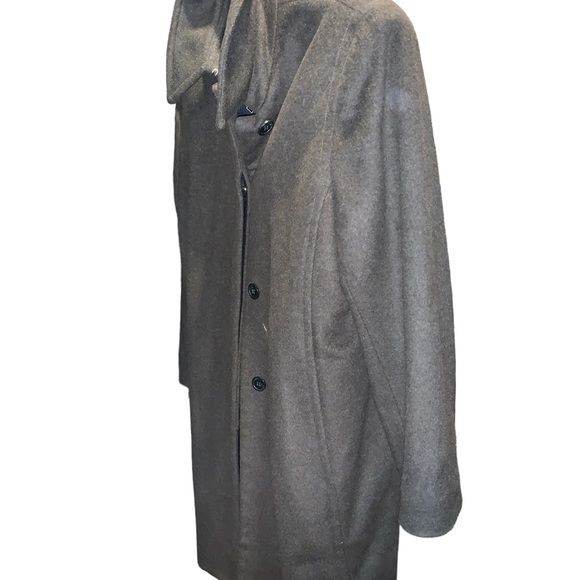 Liz Claiborne size 16 dark green wool pea coat, mid length, lined - Picture 5 of 6